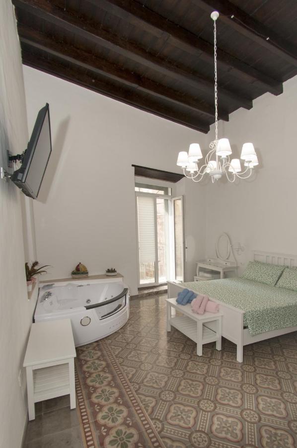 La Serva Padrona Taranto Ngoại thất bức ảnh