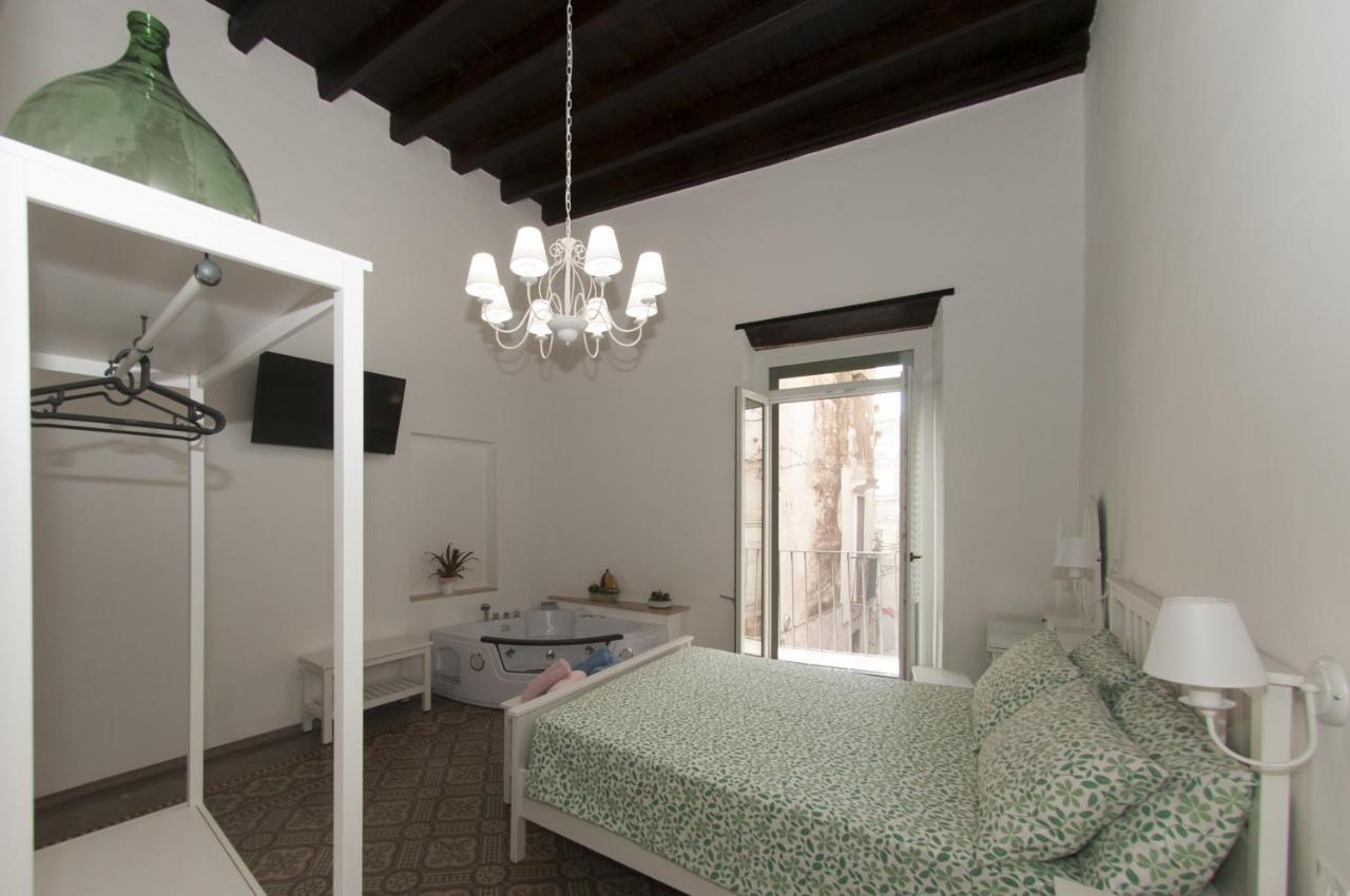 La Serva Padrona Taranto Ngoại thất bức ảnh